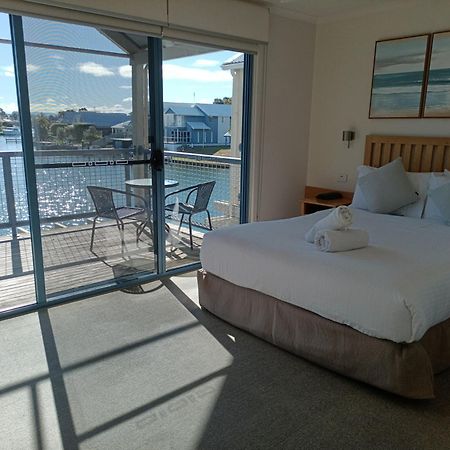 The View - Captains Cove Waterfront Resort Paynesville Dış mekan fotoğraf