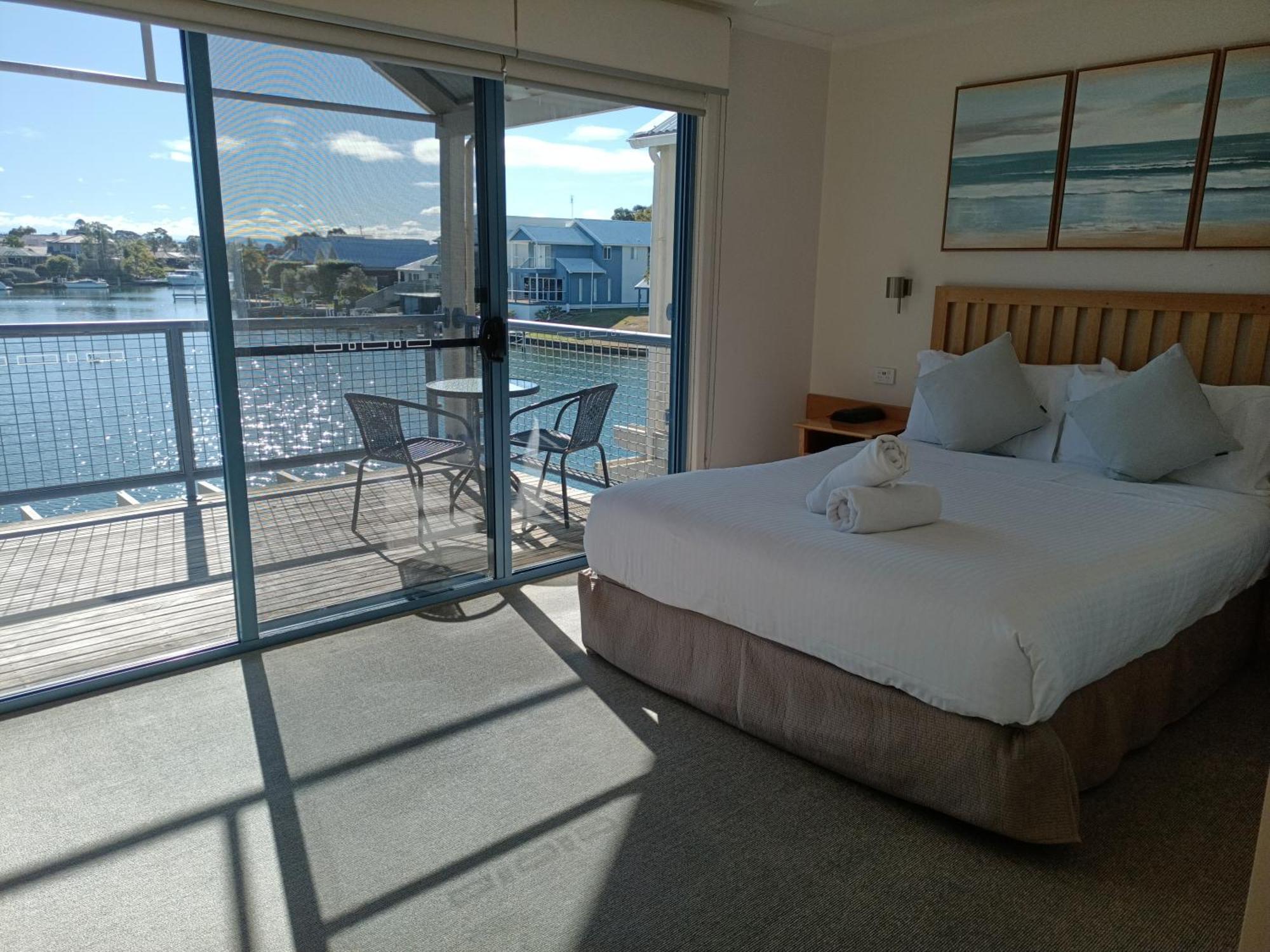 The View - Captains Cove Waterfront Resort Paynesville Dış mekan fotoğraf